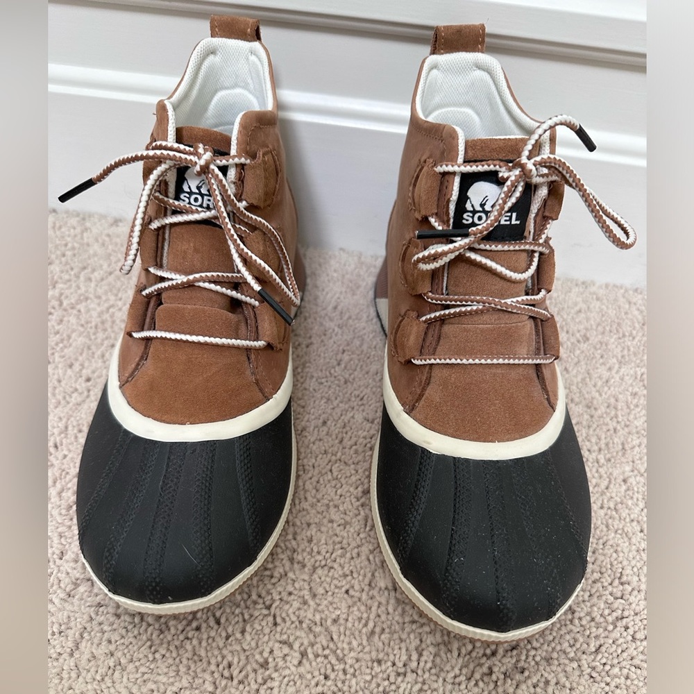 SOREL Out N About III Classic Duck Boot 9.5